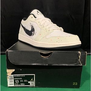 Jordan 1 low ‘ Brushstroke ‘
